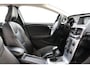 Volvo V40 T3 INSCRIPTION -PANO.DAK|HIGH.PERF.AUDIO|CAMERA|LEDER|POWER-SEAT|STANDKACHEL|ADAP.LED|KEYLESS|STOELVERW.|VERW.VOORRUIT|TREKHAAK|17"