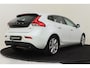 Volvo V40 T3 INSCRIPTION -PANO.DAK|HIGH.PERF.AUDIO|CAMERA|LEDER|POWER-SEAT|STANDKACHEL|ADAP.LED|KEYLESS|STOELVERW.|VERW.VOORRUIT|TREKHAAK|17"