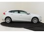 Volvo V40 T3 INSCRIPTION -PANO.DAK|HIGH.PERF.AUDIO|CAMERA|LEDER|POWER-SEAT|STANDKACHEL|ADAP.LED|KEYLESS|STOELVERW.|VERW.VOORRUIT|TREKHAAK|17"