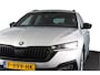 Skoda Octavia Combi 1.0 e-TSI 110 PK Sport Business - Automaat | Dig. Cockpit | Cruise | Stoelverw. | PDC | Camera | NAV + App. Connect | ECC | Afn. Trekhaak | LM 17" |
