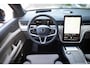Volvo EX90 Twin Motor Ultra 7p. 106 kWh | Google | Bowers & Wilkins Audio | Luchtvering | Getint Glas | 360 Camera | Elektrochromatisch Panoramadak | Stoelverwarming Voor + Achter | Warmtepomp | Dodehoekdetectie | Elek. Stoelen | Elek. Achterklep | 22" LM
