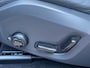 Volvo XC60 2.0 T6 350 pk Plug-In Hybrid AWD Plus Dark Panoramadak Elek Comfortstoelen vol Leder Apple Carplay Android Auto Stoelverwarming Stuurverwarming Standkachel Camera Blis Getint Glas Navigatie Plug-in hybride 1e Eigenaar Long Range