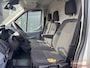 Ford Transit L2H2 - 2.2L trend - trekhaak - trekhaak - zilvergrijs - navi - schuifdeur - NL voertuig - APK dec 2026