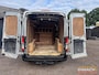 Ford Transit L2H2 - 2.2L trend - trekhaak - trekhaak - zilvergrijs - navi - schuifdeur - NL voertuig - APK dec 2026