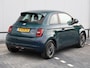 Fiat 500 Icon 42 kWh 118pk | Navigatie | Cruise control | Climate control | DAB+ | 16'' Lichtmetalen velgen | Comfortpakket | Winterpakket | Parkeersensoren achter |