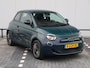 Fiat 500 Icon 42 kWh 118pk | Navigatie | Cruise control | Climate control | DAB+ | 16'' Lichtmetalen velgen | Comfortpakket | Winterpakket | Parkeersensoren achter |