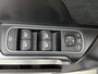 Mercedes-Benz GLB 200 AMG Nightpakket | Panoramadak | Trekhaak | Distronic | Memory | Keyless Go | CarPlay | Sfeerverlichting | Inclusief 24 maanden Mercedes-Benz Certified garantie voor Europa.