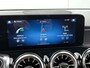 Mercedes-Benz GLB 200 AMG Nightpakket | Panoramadak | Trekhaak | Distronic | Memory | Keyless Go | CarPlay | Sfeerverlichting | Inclusief 24 maanden Mercedes-Benz Certified garantie voor Europa.