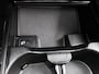 Mercedes-Benz GLB 200 AMG Nightpakket | Panoramadak | Trekhaak | Distronic | Memory | Keyless Go | CarPlay | Sfeerverlichting | Inclusief 24 maanden Mercedes-Benz Certified garantie voor Europa.
