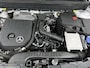 Mercedes-Benz GLB 200 AMG Nightpakket | Panoramadak | Trekhaak | Distronic | Memory | Keyless Go | CarPlay | Sfeerverlichting | Inclusief 24 maanden Mercedes-Benz Certified garantie voor Europa.