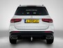 Mercedes-Benz GLB 200 AMG Nightpakket | Panoramadak | Trekhaak | Distronic | Memory | Keyless Go | CarPlay | Sfeerverlichting | Inclusief 24 maanden Mercedes-Benz Certified garantie voor Europa.