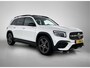 Mercedes-Benz GLB 200 AMG Nightpakket | Panoramadak | Trekhaak | Distronic | Memory | Keyless Go | CarPlay | Sfeerverlichting | Inclusief 24 maanden Mercedes-Benz Certified garantie voor Europa.
