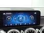 Mercedes-Benz GLB 200 AMG Nightpakket | Panoramadak | Trekhaak | Distronic | Memory | Keyless Go | CarPlay | Sfeerverlichting | Inclusief 24 maanden Mercedes-Benz Certified garantie voor Europa.