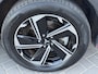 Mitsubishi Eclipse Cross 2.4 PHEV Instyle / Trekgewicht 1.500KG / Schuif-/Kanteldak / Lederen Bekleding / Navigatie / Apple Carplay/Android Auto / 360 camera