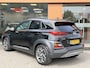 Hyundai Kona 1.6 GDI HEV Premium Two-Tone | Carplay | Camera | Cruise control | DAB | NAV