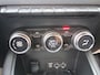 Renault Captur 1.6 E-Tech Plug-in Hybrid 160 Intens[CARPLAY[NAVI]CAMERA]