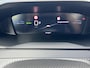 Peugeot e-2008 EV Allure Avantage 54 kWh / Camera 360° / Accu SoH 97.31 % / CCS snel laden / Adaptieve CC / Navigatie / Apple Carplay Android / 17" LM wielen /