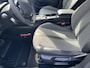 Peugeot e-2008 EV Allure Avantage 54 kWh / Camera 360° / Accu SoH 97.31 % / CCS snel laden / Adaptieve CC / Navigatie / Apple Carplay Android / 17" LM wielen /