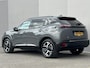 Peugeot e-2008 EV Allure Avantage 54 kWh / Camera 360° / Accu SoH 97.31 % / CCS snel laden / Adaptieve CC / Navigatie / Apple Carplay Android / 17" LM wielen /