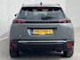 Peugeot e-2008 EV Allure Avantage 54 kWh / Camera 360° / Accu SoH 97.31 % / CCS snel laden / Adaptieve CC / Navigatie / Apple Carplay Android / 17" LM wielen /