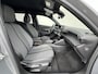 Peugeot e-2008 EV Allure Avantage 54 kWh / Camera 360° / Accu SoH 97.31 % / CCS snel laden / Adaptieve CC / Navigatie / Apple Carplay Android / 17" LM wielen /