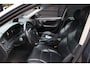 Volvo S60 2.4 Kinetic Navigatie/Parkeersensor/Leer/Stoelverwarming/Trekhaak