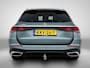 Mercedes-Benz E-klasse Estate 300 e AMG Nightpakket Plug-In Hybride | Trekhaak | Panoramadak | Distronic | Memory | 360°-camera | CarPlay | Stuur en Stoelverwarming | Inclusief 24 maanden Mercedes-Benz Certified garantie voor Europa.