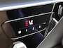 Mercedes-Benz E-klasse Estate 300 e AMG Nightpakket Plug-In Hybride | Trekhaak | Panoramadak | Distronic | Memory | 360°-camera | CarPlay | Stuur en Stoelverwarming | Inclusief 24 maanden Mercedes-Benz Certified garantie voor Europa.