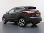 Nissan Qashqai 1.6 N-Connecta | Trekhaak | Panoramadak | Stoel- & Voorruitverw. |