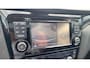 Nissan Qashqai 1.6 N-Connecta | Trekhaak | Panoramadak | Stoel- & Voorruitverw. |