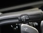 Mercedes-Benz A-klasse 180 Business Solution AMG / Panaromadak / Memory-Stoelen / Night-Pakket /