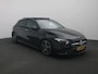 Mercedes-Benz A-klasse 180 Business Solution AMG / Panaroma-dak / Memory-Stoelen / Night-Pakket /