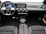 Mercedes-Benz A-klasse 180 Business Solution AMG / Panaroma-dak / Memory-Stoelen / Night-Pakket /