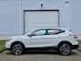Nissan Qashqai 1.6 Tekna / Pano / Trekhaak / All Seasons / Dealer Onderhouden / Cruise Control / Navigatie / 360 Camera / Stoelverwarming /