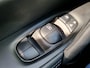 Nissan Qashqai 1.6 Tekna / Pano / Trekhaak / All Seasons / Dealer Onderhouden / Cruise Control / Navigatie / 360 Camera / Stoelverwarming /