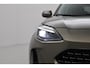 Toyota Yaris Cross 1.5 Hybrid Executive | Dodehoek detectie | Stoelverwarming | Head-up display | JBL | Apple Carplay / Android Auto | Parkeersensoren voor/achter | 18 inch