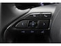 Toyota Yaris Cross 1.5 Hybrid Executive | Dodehoek detectie | Stoelverwarming | Head-up display | JBL | Apple Carplay / Android Auto | Parkeersensoren voor/achter | 18 inch