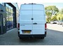 Volkswagen Crafter 35 2.0 TDI L3H3 140PK | Airco | Cruise | Camera | 3.000 KG trekhaak | 1e Eigenaar
