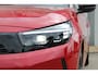 Opel Corsa Ultimate | 17" Lichtmetalen velgen, Diamond Cut | Dode hoek waarschuwing | Draadloze telefoonlader
