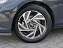 Hyundai i20 1.0 T-GDI Premium | Apple-/Android Carplay | Achteruitrijcamera | Digitaal dashboard | Stuur-/Stoelverwarming | Climate Control | Lichtmetalen velgen |