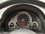 Volkswagen Up! 1.0 BMT cross up! Automaat! | Cruise Control | Afneembare Trekhaak | Hoge instap | Parkeersensoren achter |