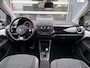 Volkswagen Up! 1.0 BMT cross up! Automaat! | Cruise Control | Afneembare Trekhaak | Hoge instap | Parkeersensoren achter |