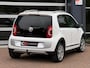 Volkswagen Up! 1.0 BMT cross up! Automaat! | Cruise Control | Afneembare Trekhaak | Hoge instap | Parkeersensoren achter |