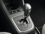 Volkswagen Up! 1.0 BMT cross up! Automaat! | Cruise Control | Afneembare Trekhaak | Hoge instap | Parkeersensoren achter |