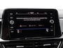Volkswagen T-Roc 1.5 TSI R-Line Business 150pk DSG | Black Style | LED Matrix | Panoramadak | Elektrische achterklep | Cruise control | Camera | Stoel- & stuurverwarming |