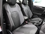 Volkswagen T-Roc 1.5 TSI R-Line Business 150pk DSG | Black Style | LED Matrix | Panoramadak | Elektrische achterklep | Cruise control | Camera | Stoel- & stuurverwarming |