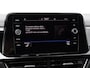 Volkswagen T-Roc 1.5 TSI R-Line Business 150pk DSG | Black Style | LED Matrix | Panoramadak | Elektrische achterklep | Cruise control | Camera | Stoel- & stuurverwarming |
