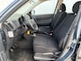 Daihatsu Terios 1.5-16v Explore 2WD / Eerste Eigenaar / Volledig dealer onderhouden + volledig ingevuld boekje / Trekhaak ( 1350 kg ) /