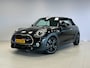 MINI Cooper 1.5 COOPER Sidewalk Edition JCW Sensoren V+A Stoelverwarming Navigatie
