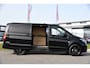 Mercedes-Benz Vito 116 CDI L2 Black Edition Camera, Cruise, LED, 164pk, Trekhaak, Leder, Multimedia, Automaat, Sensoren, Uniek!